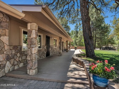 Flagstaff Welcomes you to this EXQUISITE GOLF COURSE RESIDENCE