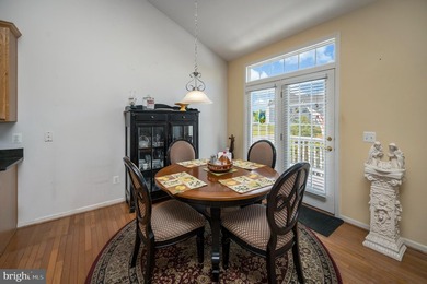 Beautiful 4-bed, 3.5-bath rambler in Hopyard Farm with a - photo 16