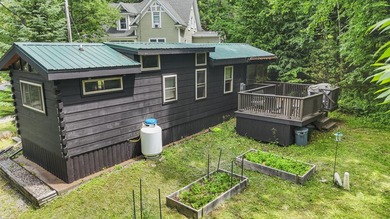 Custom-built tiny home by Adirondack White Pine Cabins in 2011 - photo 19