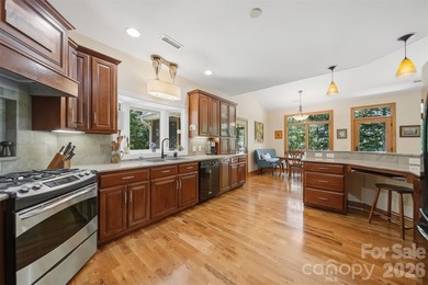 Welcome to your lakefront retreat in Harbor Ridge, where - photo 20