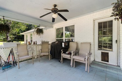 As you arrive, you'll be welcomed by a recently paved driveway - photo 22