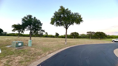 Looking for a rare, nearly one-acre estate-sized lot in - photo 9