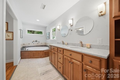 Welcome to your lakefront retreat in Harbor Ridge, where - photo 32