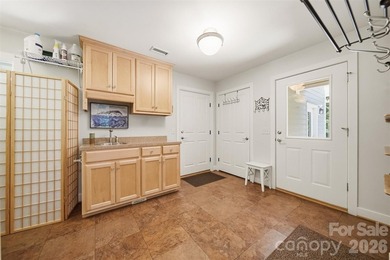 Welcome to your lakefront retreat in Harbor Ridge, where - photo 33