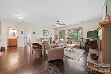 Welcome to your lakefront retreat in Harbor Ridge, where - photo 41