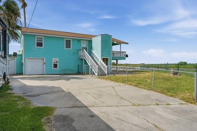 Waterfront opportunity in Copano Cove! Perfectly situated on the - photo 7