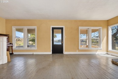 This historic 1914 Craftsman was built by Sam Hill associate - photo 12