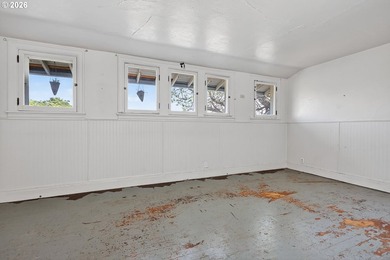 This historic 1914 Craftsman was built by Sam Hill associate - photo 15