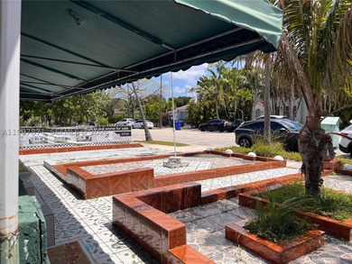Build your dream new home in the iconic Miami Modern (MiMo) - photo 16