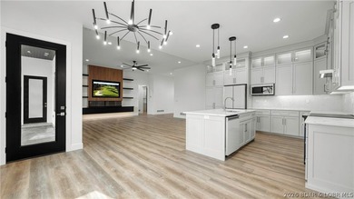 Luxury new construction in Porto Cima! You'll fall in love with - photo 20