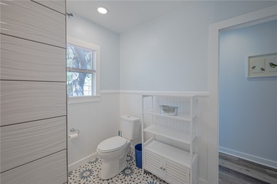 GREAT INVESTMENT OPPORTUNITY & LOCATION! Enjoy this relaxing - photo 20