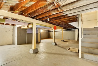 This historic 1914 Craftsman was built by Sam Hill associate - photo 20