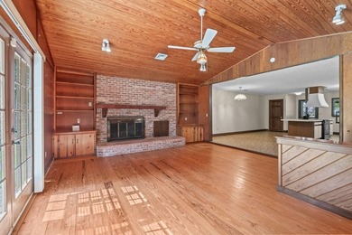 Rare opportunity to own over 2 acres east of Business 17, just - photo 24