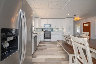 GREAT INVESTMENT OPPORTUNITY & LOCATION! Enjoy this relaxing - photo 25