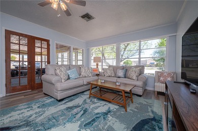 GREAT INVESTMENT OPPORTUNITY & LOCATION! Enjoy this relaxing - photo 31