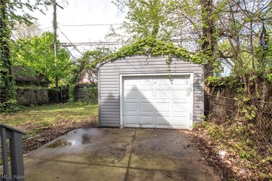 Wow an Investors dream! Rare Find! Not your average home. True - photo 48