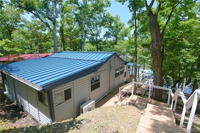 Lakefront cabins like this are getting harder and harder to - photo 13