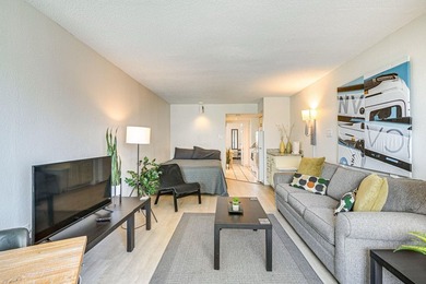 This ocean-view 1 bedroom / 1 bath condo at Caravelle Tower - photo 14