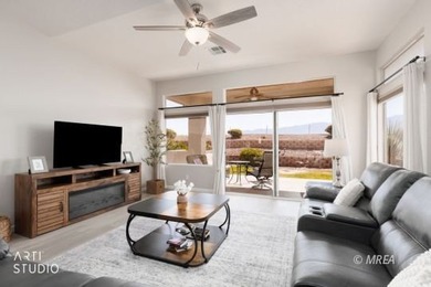 Beautifully furnished & elegantly remodeled 2 bedroom + den - photo 17