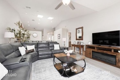 Beautifully furnished & elegantly remodeled 2 bedroom + den - photo 19