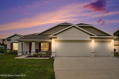 Beautiful 4-bedroom, 3-bath home with one of the bedrooms - photo 4