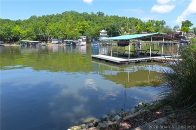 Lakefront cabins like this are getting harder and harder to - photo 28