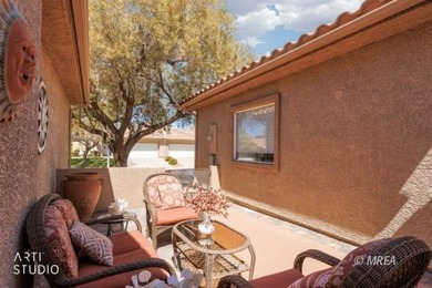 Beautifully furnished & elegantly remodeled 2 bedroom + den - photo 29