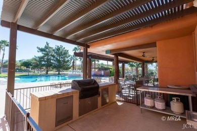 Beautifully furnished & elegantly remodeled 2 bedroom + den - photo 42