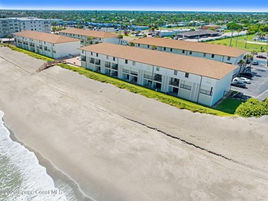Price Reduction!! DIRECT OCEAN, nicely remodeled 2-bedroom 2 - photo 2