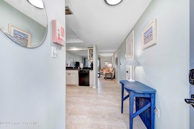 Price Reduction!! DIRECT OCEAN, nicely remodeled 2-bedroom 2 - photo 4