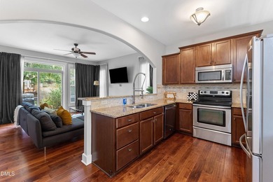 Welcome home to this beautiful, move-in-ready end-unit townhouse - photo 8