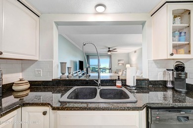 Price Reduction!! DIRECT OCEAN, nicely remodeled 2-bedroom 2 - photo 9