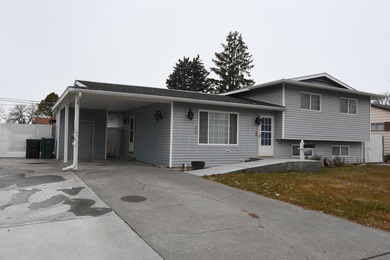 Great home in a quiet neighborhood close to parks and in the