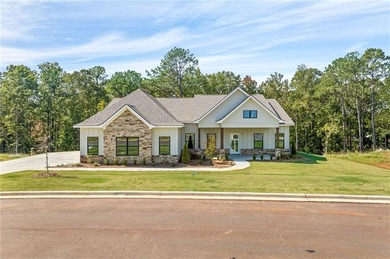 Lake Martin Home For Sale in Dadeville Alabama