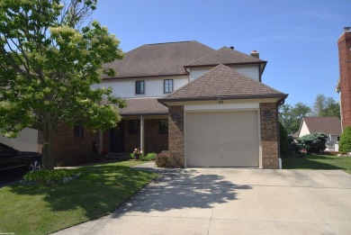 Lake Condo For Sale in Algonac, Michigan