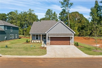 Lake Martin Home For Sale in Dadeville Alabama