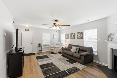 Beautifully renovated 3-bedroom, 2-bath home ideally located - photo 13