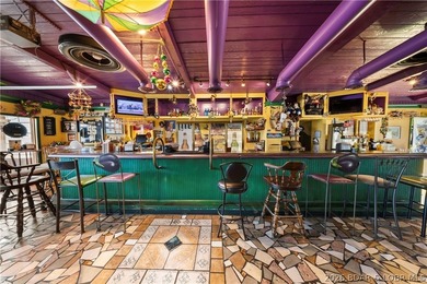 Shrimp Daddy's is a well-established Lake area destination - photo 16