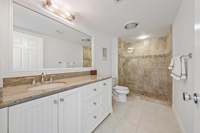 Welcome to effortless luxury living in the heart of Jupiter - photo 18