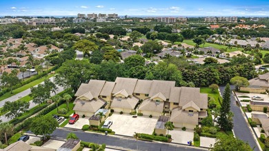 Welcome to effortless luxury living in the heart of Jupiter - photo 20