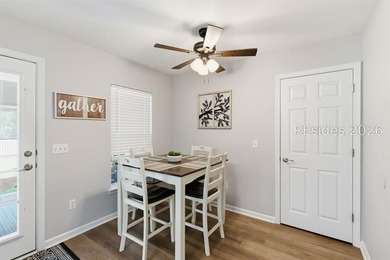 Beautifully renovated 3-bedroom, 2-bath home ideally located - photo 22