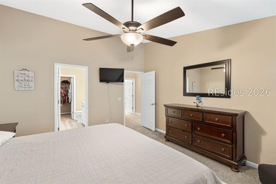 Beautifully renovated 3-bedroom, 2-bath home ideally located - photo 33