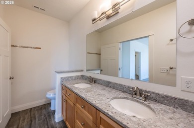 Beautifully maintained 4-bedroom, 2-bath, 1,919 sq ft home built - photo 13