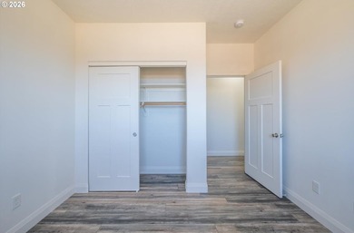Beautifully maintained 4-bedroom, 2-bath, 1,919 sq ft home built - photo 17