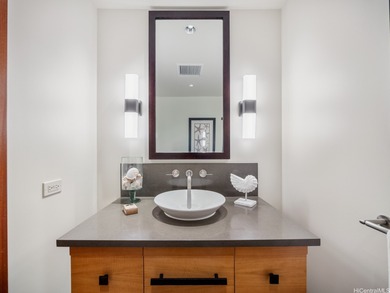 Welcome to Villa O505, where sweeping views of the lagoon and - photo 18