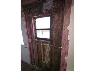 Rehab, fix'r upper-repairs required. The sales price is net cash - photo 18