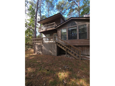Rehab, fix'r upper-repairs required. The sales price is net cash - photo 23