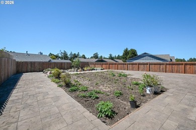 Beautifully maintained 4-bedroom, 2-bath, 1,919 sq ft home built - photo 23