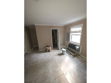 Rehab, fix'r upper-repairs required. The sales price is net cash - photo 27