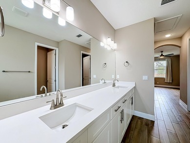 Stunning, only 1 year old, 4-bedroom, 2-bathroom home located in - photo 33